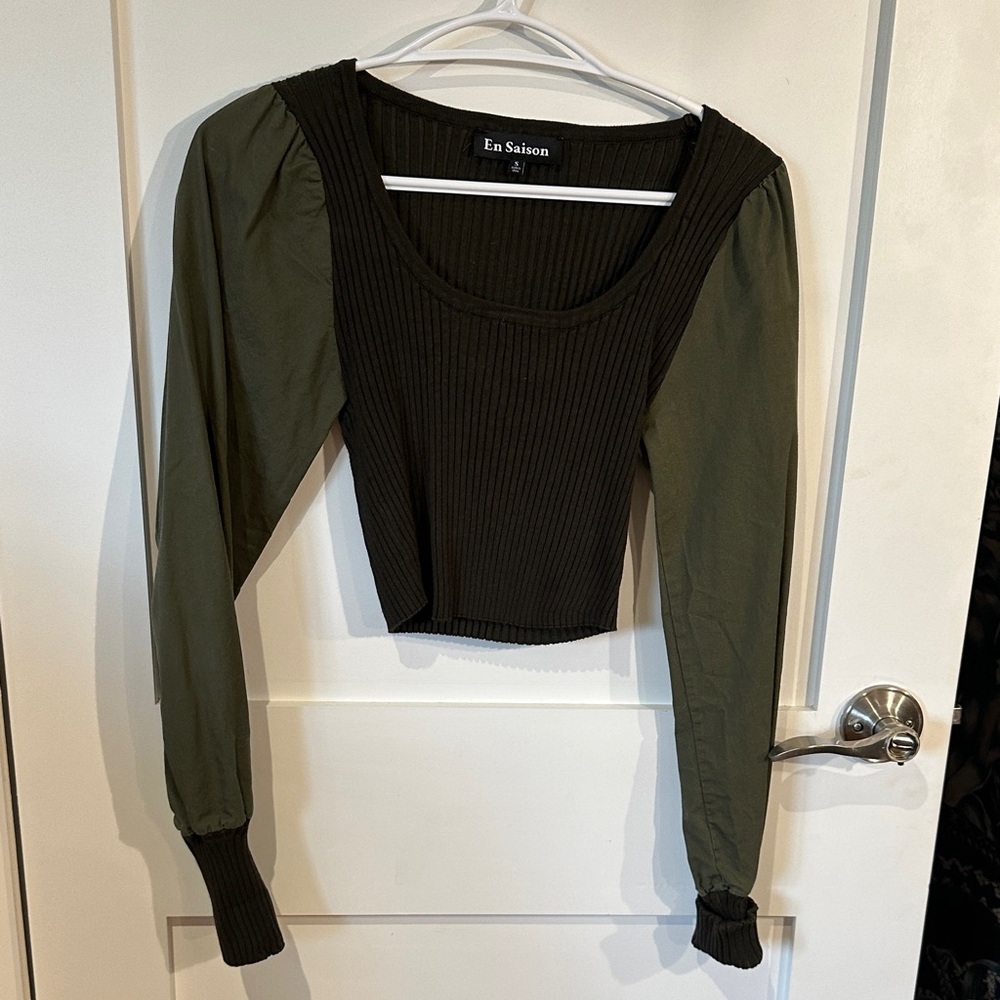 En Saison Dark Green Ribbed top